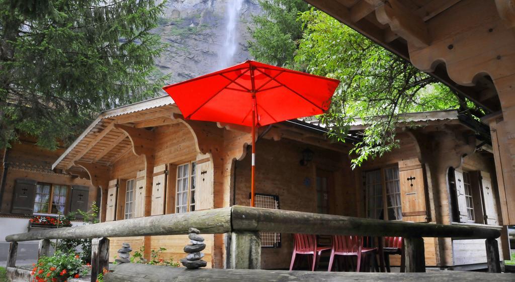 Отель Camping Jungfrau Лаутербруннен Номер фото